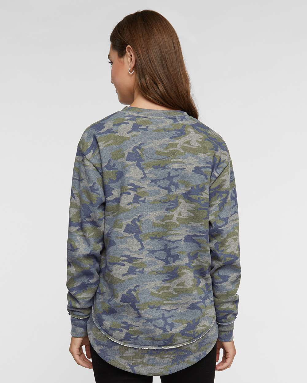 Embroidered Vintage Wildcat Women's Sweatshirt - Image 4